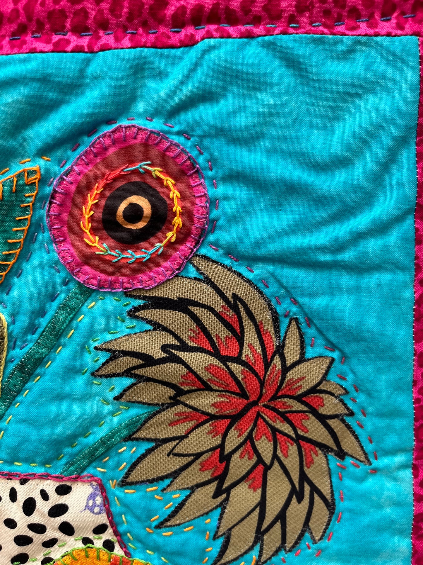 Gift of the Mantis - OOAK Quilted Wallhanging - 22x22"